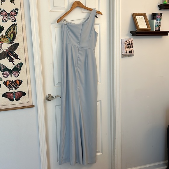 Thread trumpet bridesmaid gown in mist size 4 - Picture 4 of 5